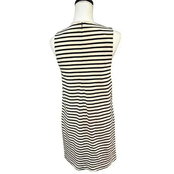 Fossil size S EUC with back zip and bust gusset - Picture 5 of 9